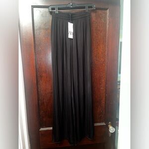 NWT Zara Wide Leg pants- Black size XS